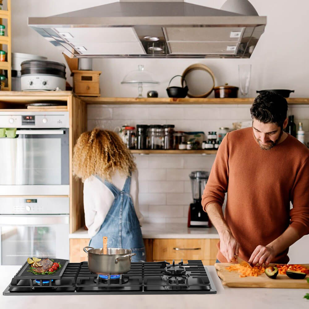 36" 5 Burner Black Enamel Gas Cooktop with Griddle